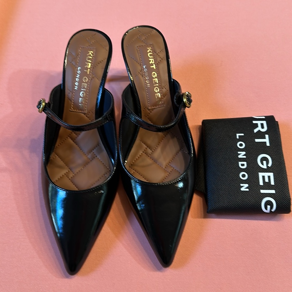 New Kurt Geiger Patent Leather Shoes. Black. Size 39.